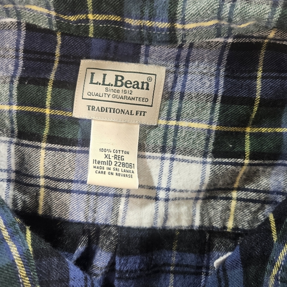 LL Bean Plaid Flannel Shirt Men's XL Traditional Fit Cotton - Picture 3 of 6